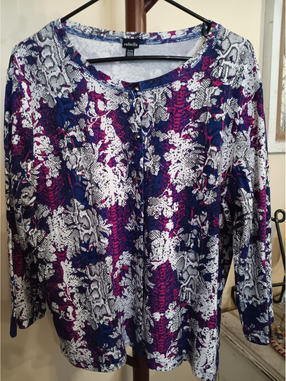 Rafaella Cotton Knit Top  Navy Blue Purple  Pink Floral  Size Large